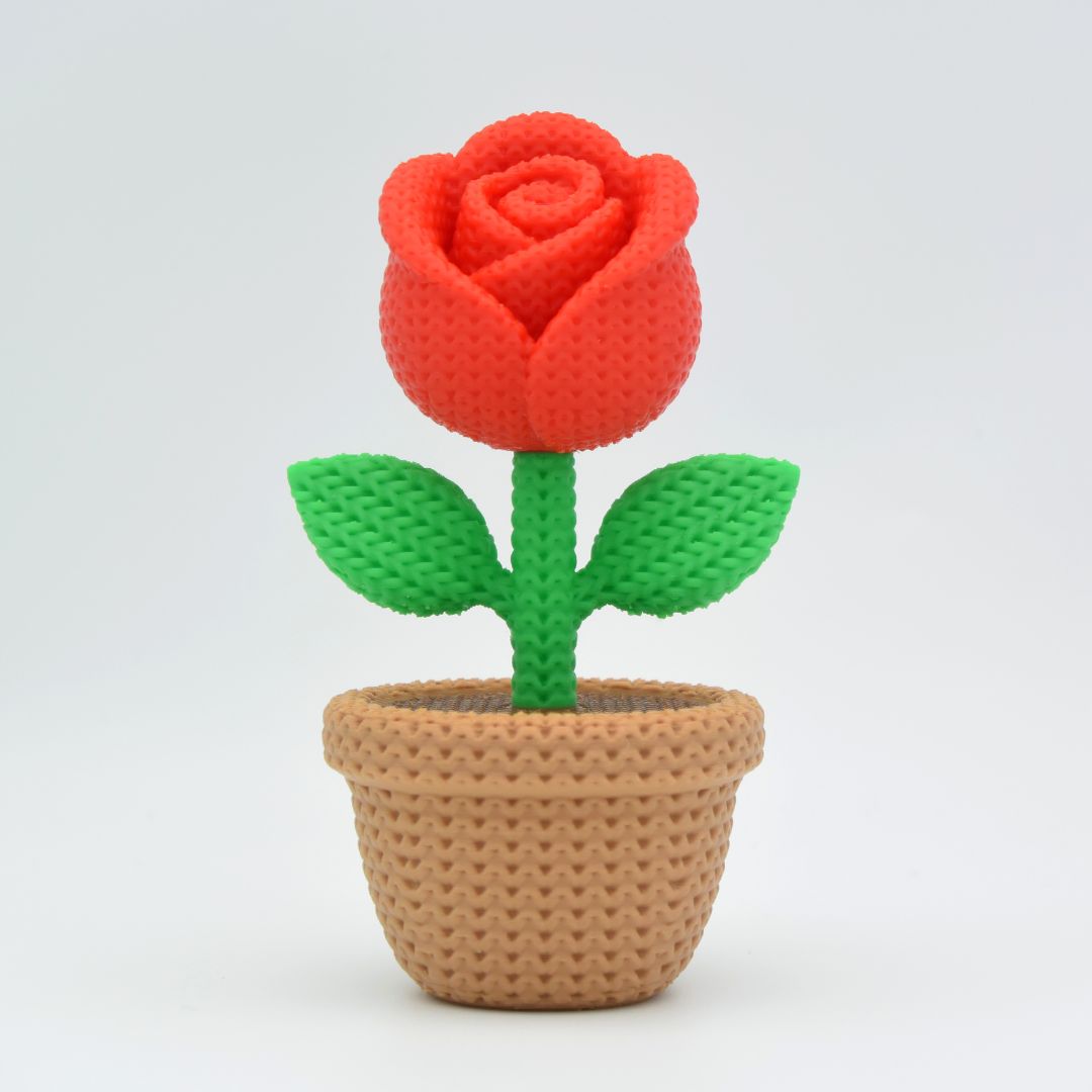 Hæklet rose plante i potte